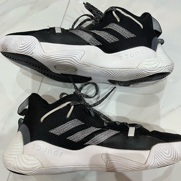 Harden Stepback 3 - Picture 3 of 4